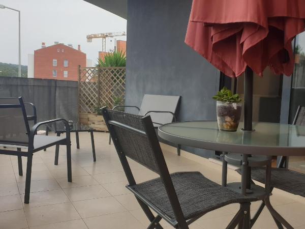 Blue Bird House - BBH : photo 2 de la chambre suite familiale avec balcon