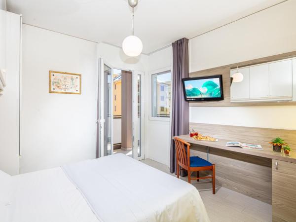 Hotel Alexander : photo 1 de la chambre chambre double - vue sur mer