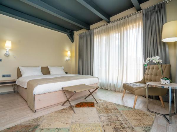 The Gate 30 Suites Ataşehir : photo 10 de la chambre chambre double deluxe avec balcon