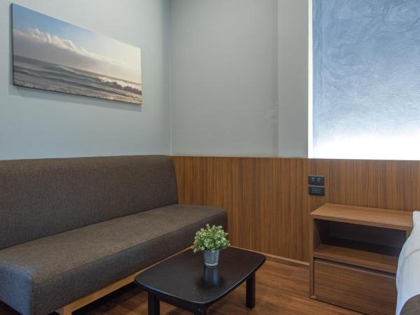 Tarnsiri Boutique Resort : photo 10 de la chambre suite lit queen-size