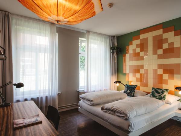 Superbude Hamburg Altona : photo 1 de la chambre chambre deluxe m type maison d'hôtes 