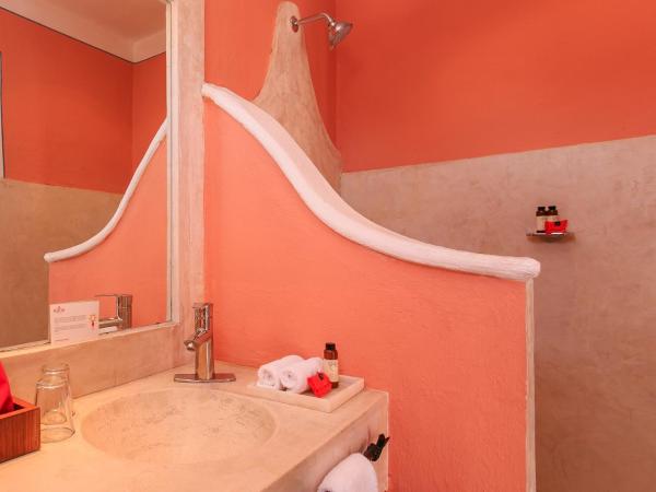 Art 64 Hotel Boutique - Adults Only : photo 8 de la chambre chambre supérieure