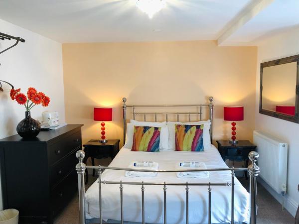 Grand Pier Guest House : photo 2 de la chambre chambre double supérieure