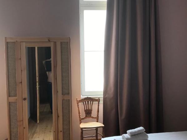 VASILIKON Hotel 1888 the past is present HISTORICAL PRESERVATION MONUMENT : photo 7 de la chambre chambre lit king-size deluxe