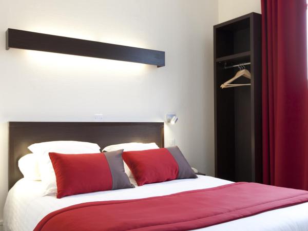 Logis Hotel Chateaubriand : photo 9 de la chambre chambre double
