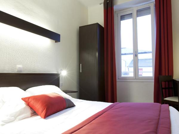 Logis Hotel Chateaubriand : photo 6 de la chambre chambre double