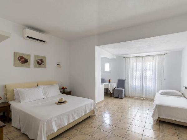 Marisso Hotel : photo 1 de la chambre chambre triple - vue sur jardin