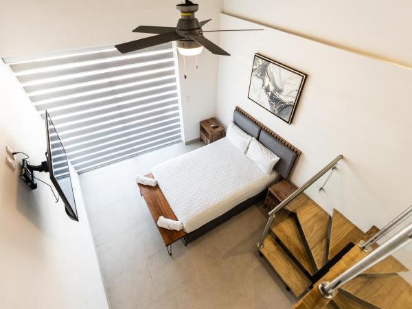 Loft Hotel Malecón Vallarta : photo 5 de la chambre suite supérieure lit king-size