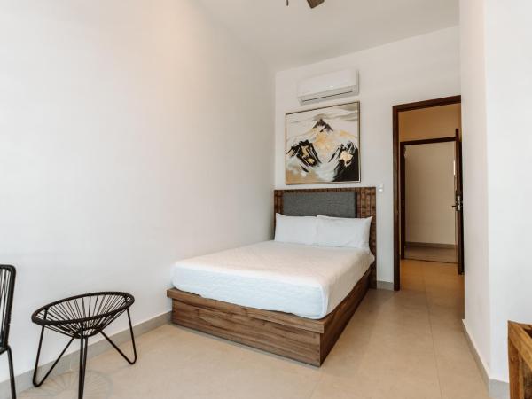 Loft Hotel Malecón Vallarta : photo 2 de la chambre suite familiale