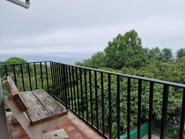 Pensión Tximistarri : photo 2 de la chambre chambre lits jumeaux avec salle de bains commune