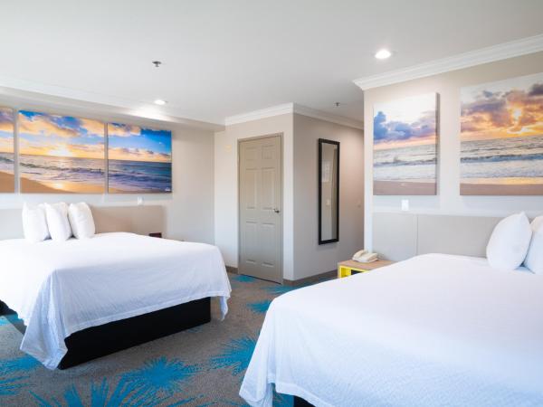 Days Inn by Wyndham Santa Monica : photo 6 de la chambre chambre 2 lits queen-size deluxe - non-fumeurs