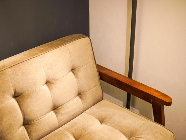 Hostel Niniroom : photo 6 de la chambre chambre lits jumeaux avec lit d’appoint - 301