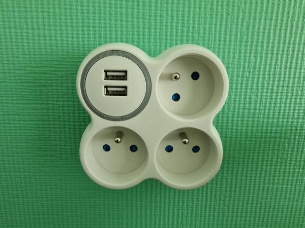 Bulle D'eau : photo 3 de la chambre chambre deluxe (2 adultes + 1 enfant)