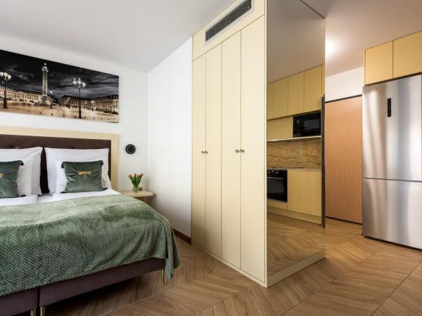 InPoint Apartments G15 near Old Town & Kazimierz : photo 4 de la chambre studio lit king-size deluxe