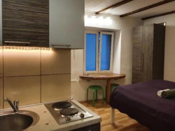 Rooms & Studio Apartments Šibenik : photo 10 de la chambre studio lit queen-size