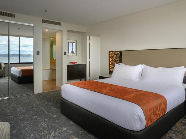Hotel Grand Chancellor Hobart : photo 4 de la chambre suite exécutive avec vue sur le port