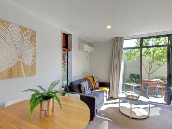 Alpine Lake Motel : photo 4 de la chambre suite de luxe avec baignoire spa privée