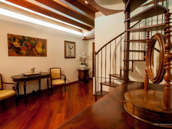 Hotel Flora : photo 1 de la chambre suite junior