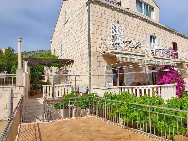 Apartments Milka & Miho : photo 1 de la chambre chambre double ou lits jumeaux