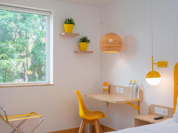 Bloom Hotel - Brookefield : photo 8 de la chambre chambre standard lit queen-size