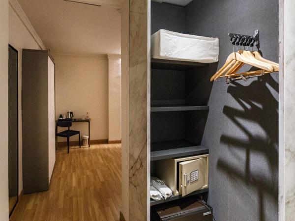 Hotel Dauro Premier : photo 3 de la chambre chambre triple