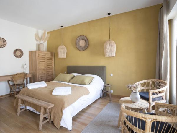 Les pénates bordelaises - Maison d'hôtes - Guesthouse : photo 4 de la chambre suite deluxe