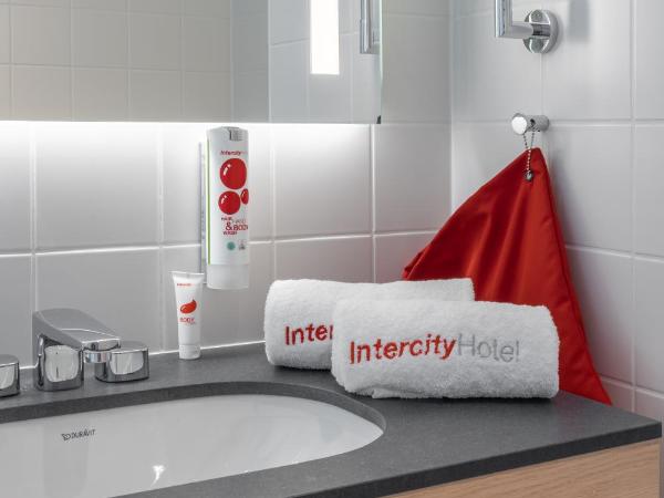 IntercityHotel Dortmund : photo 2 de la chambre chambre double
