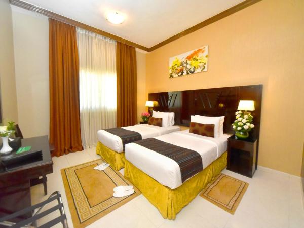 Emirates Stars Hotel Apartments Dubai : photo 3 de la chambre chambre triple de luxe