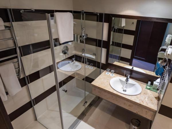 Aquaworld Resort Budapest : photo 6 de la chambre chambre double ou lits jumeaux