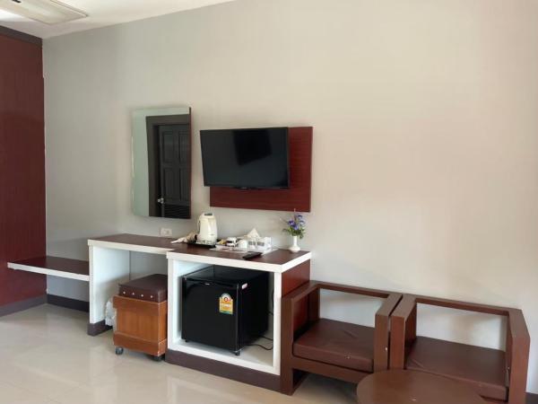 Phi Phi Andaman Beach Resort-SHA Plus : photo 8 de la chambre chambre lits jumeaux deluxe