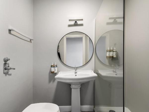 Adore Rooms & Apartments : photo 7 de la chambre suite familiale