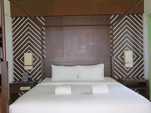 Phi Phi Andaman Beach Resort-SHA Plus : photo 4 de la chambre chambre double de luxe bungalow