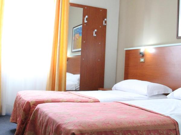 Hotel MM Dateo : photo 5 de la chambre chambre triple