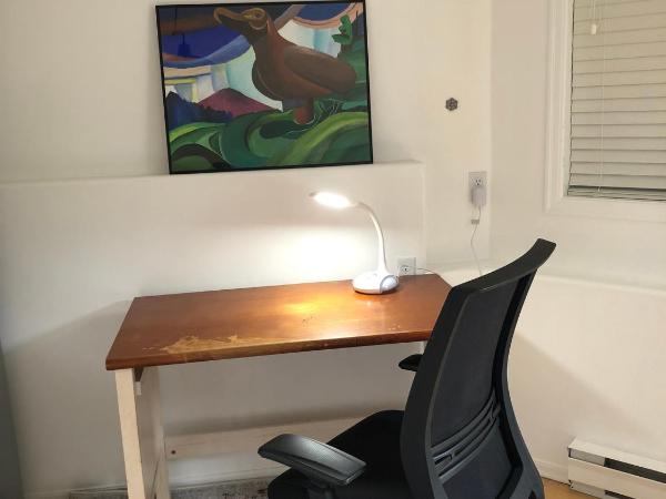 one bedroom suite near Hillside mall : photo 9 de la chambre suite familiale