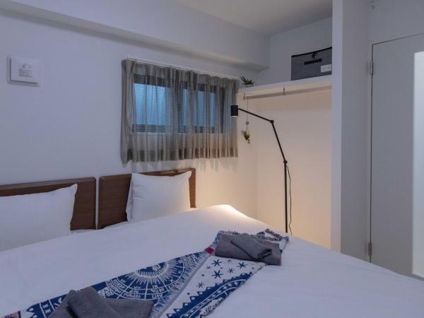 japan house sugamo : photo 3 de la chambre chambre lits jumeaux avec balcon