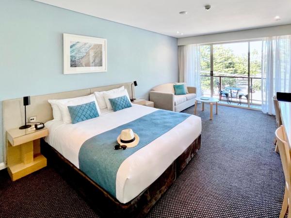 Coogee Sands Hotel & Apartments : photo 3 de la chambre studio de luxe avec balcon