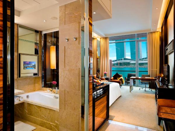 The Fullerton Bay Hotel Singapore : photo 1 de la chambre chambre avec vue sur la baie