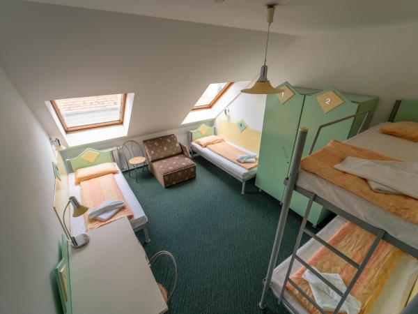 MP Hostel Budapest : photo 2 de la chambre lit dans dortoir pour femmes de 4 lits