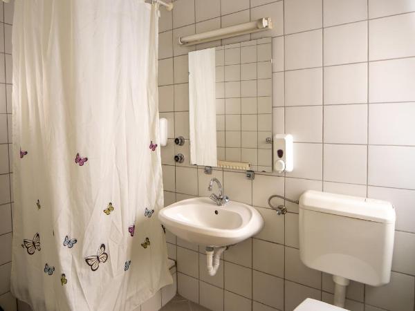 MP Hostel Budapest : photo 4 de la chambre chambre lits jumeaux