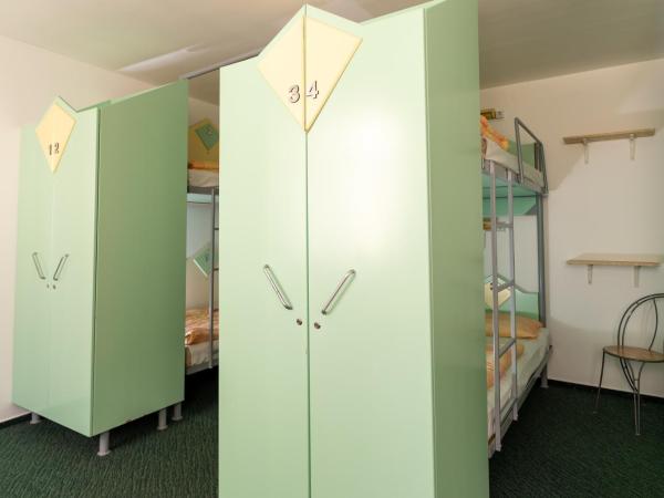 MP Hostel Budapest : photo 3 de la chambre lit dans dortoir féminin de 12 lits