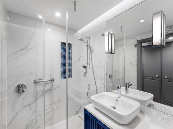 Danubius Hotel Astoria City Center : photo 5 de la chambre chambre double supérieure