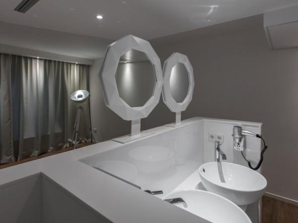 Hotel Mitland : photo 6 de la chambre suite romantique