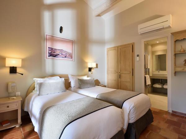 Mas de l'Oulivié : photo 4 de la chambre chambre double privilège