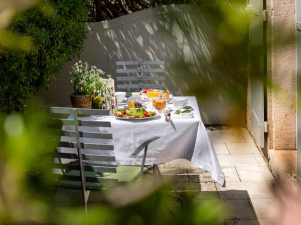 Mas de l'Oulivié : photo 5 de la chambre chambre double ou lits jumeaux prestige