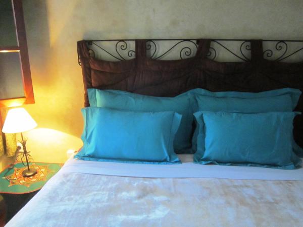 Riad Dar Alia : photo 2 de la chambre chambre double fassia 
