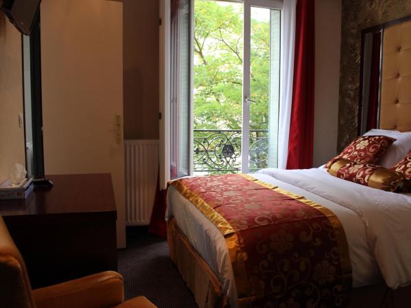 Hôtel des Buttes Chaumont : photo 1 de la chambre chambre double supérieure