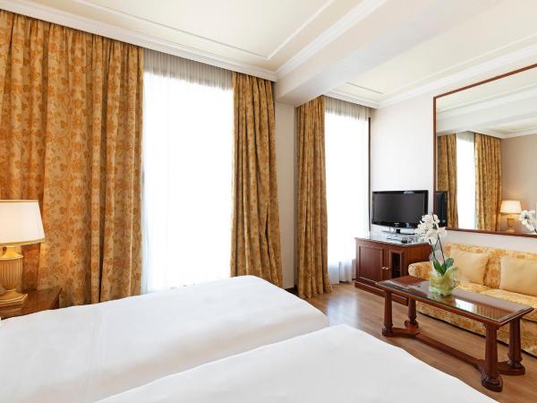 Hotel Internazionale : photo 4 de la chambre chambre lits jumeaux supérieure