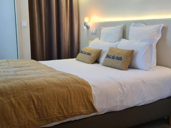 Hôtel Le C - Boutique Hôtel : photo 10 de la chambre suite junior avec terrasse