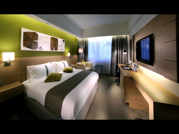 Grand Margherita Hotel : photo 1 de la chambre superior room - king bed (city view)