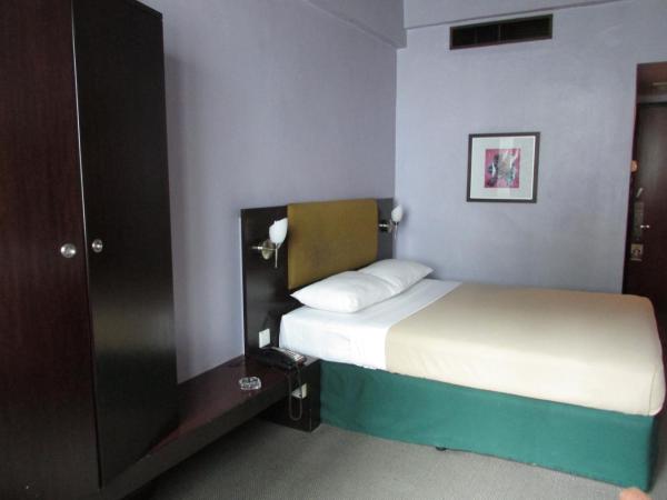 Strand Hotel : photo 3 de la chambre chambre double standard